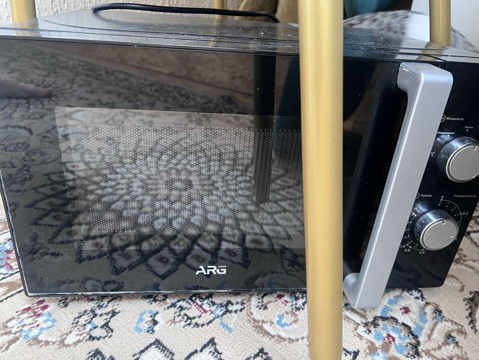 Продам микроволновую печь