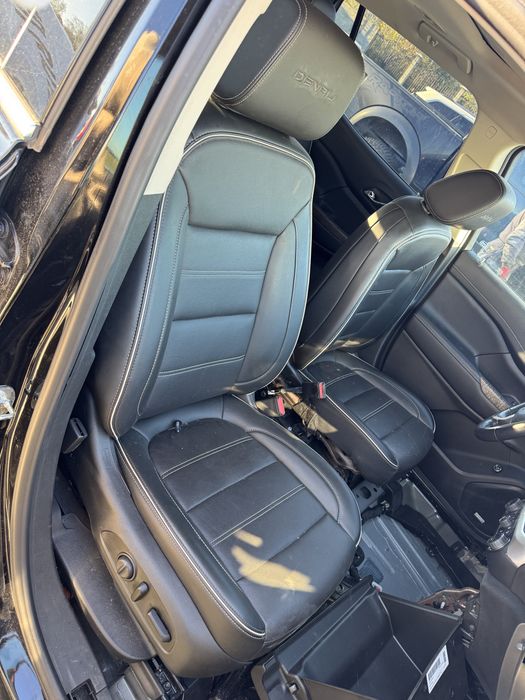 Gmc Acadia Denali на части 2022 3.6