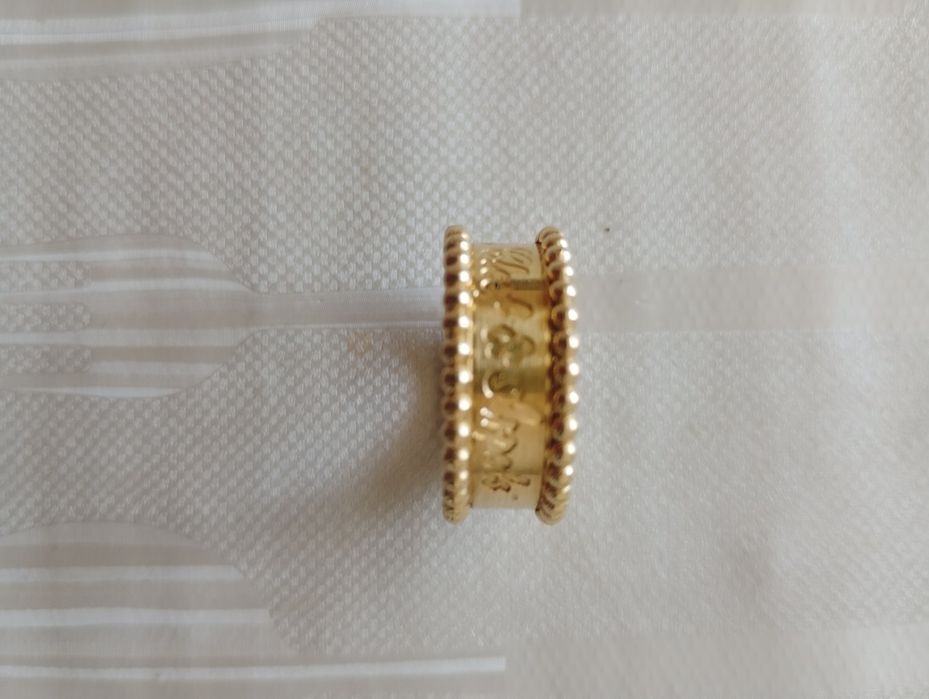 Золото продам 585