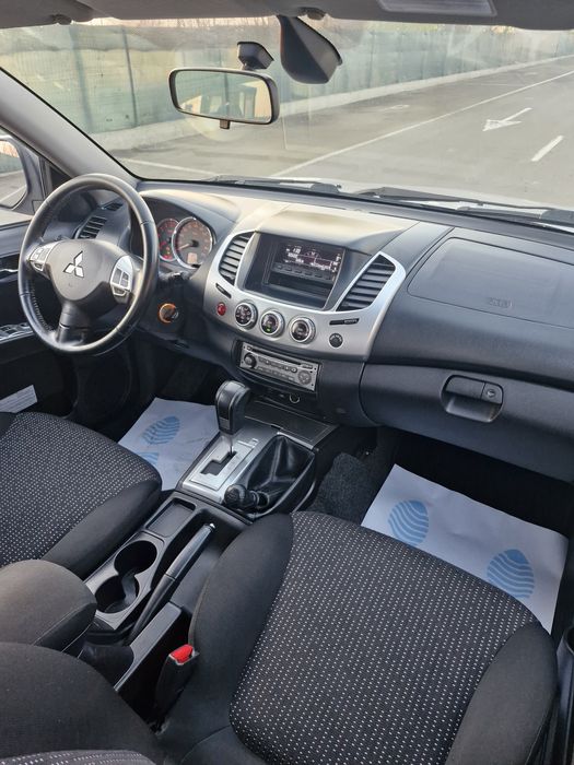 Mitsubishi L200,automat,178 cp,TVA deductibil