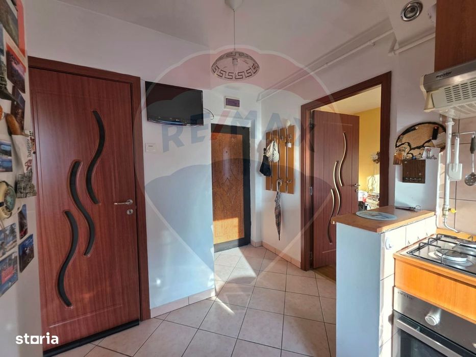 Apartament cu 3 camere de vânzare în zona centrala Tarnaveni