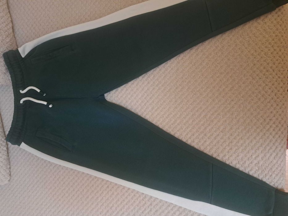 Спортен комплект Asda George 4-5 години и 6-7 години