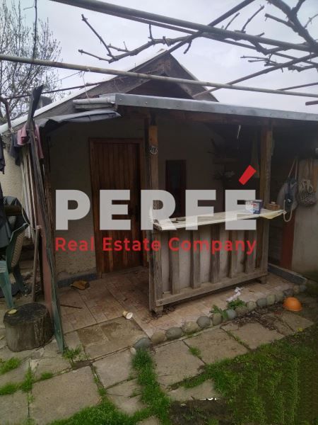 Продава се Къща в с. Равадиново, Област Бургас - 60 кв.м за 1167 €/кв.м - Снимка #2