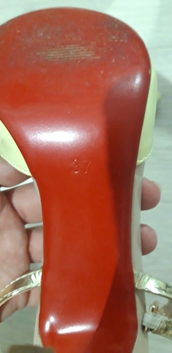 Лаковые туфли, босаножки