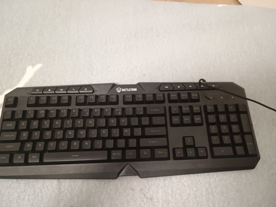 Tastatura gaming Battletron