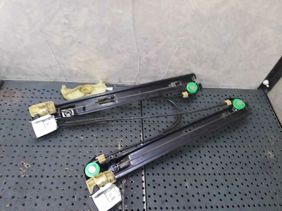 Macara geam electric dreapta fata seat leon 1p