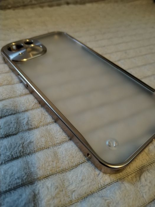 Huse Samsung S23, S20 Ultra, S21 FE, iPhone 14