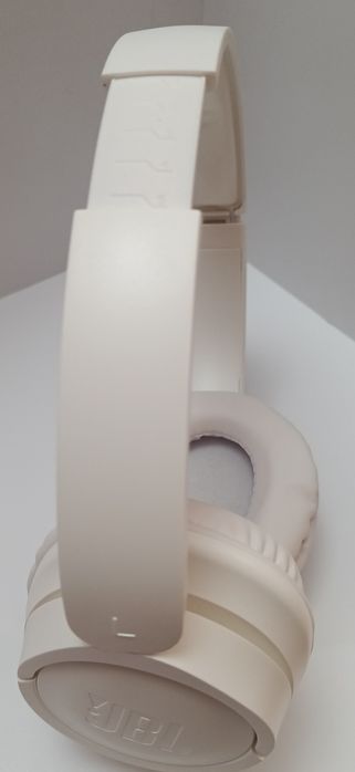 Беспроводные наушники Bluetooth