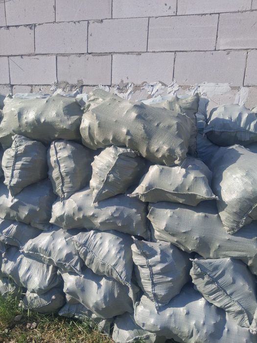 Засыпка из газоблока в мешках