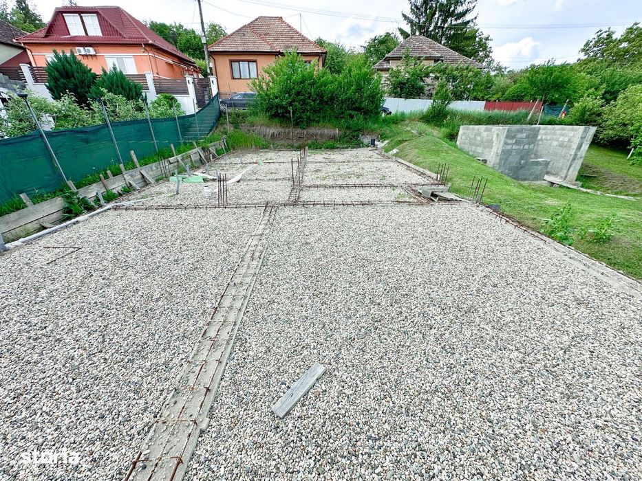 Teren de vanzare cu proiect de casa