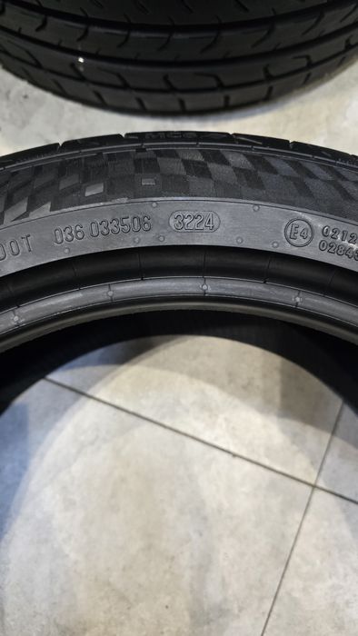 235/45/R18 continental