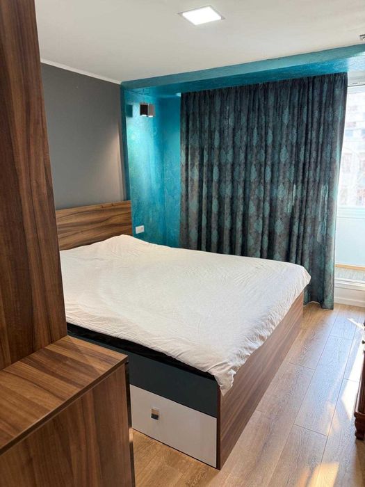 Apartament 3 camere de vanzare - Drumul Taberei - Valea Oltului