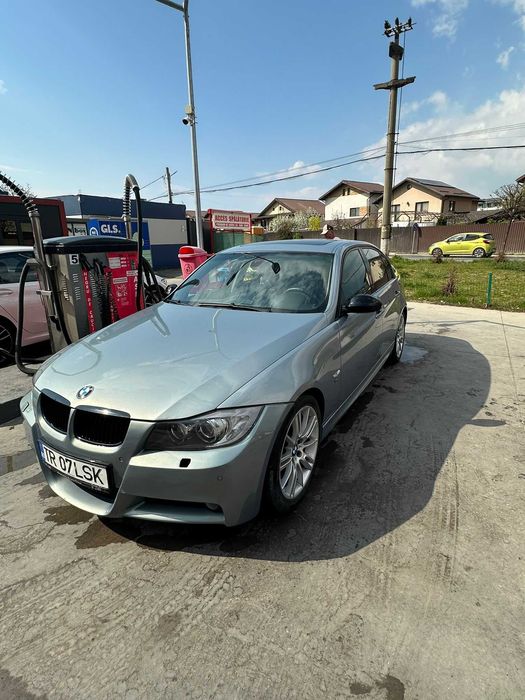 Vand Bmw e90 2005 pachet M trapa automat