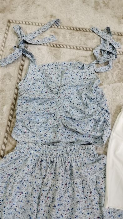 Комплект М размер : Летний топ , юбка и подъюбник новый