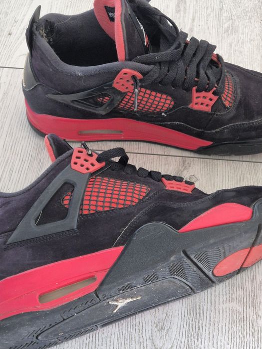 Air Jordan 4 Retro  Red Thunder 42