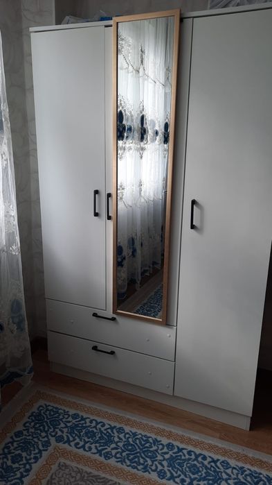 Продается.подросковая.шкаф