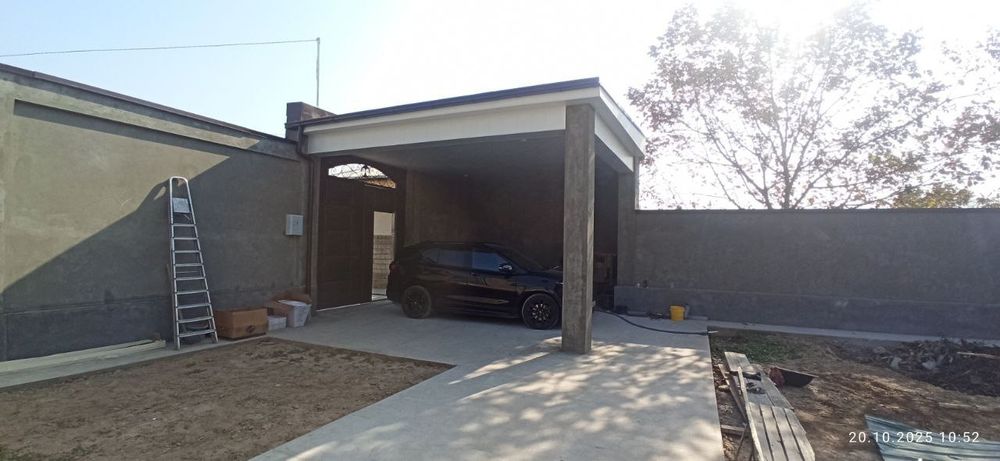 Tabiiy yalangoch ayollar fotosuratlari