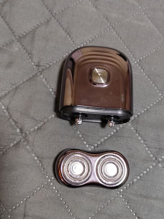 Мини машинка за бръснене