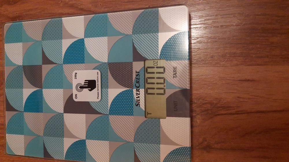 Cantar de bucatarie , G, Kg, Ml, Oz, 0 - 5 kg max, Nou !

Stare Produs