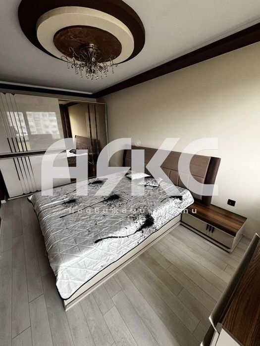 Дава се под наем Тристаен апартамент в София, Младост 4 - 92 кв.м за 224381.13 € - Снимка #2