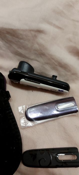 Продам старинный Bluetooth Sony Ericsson