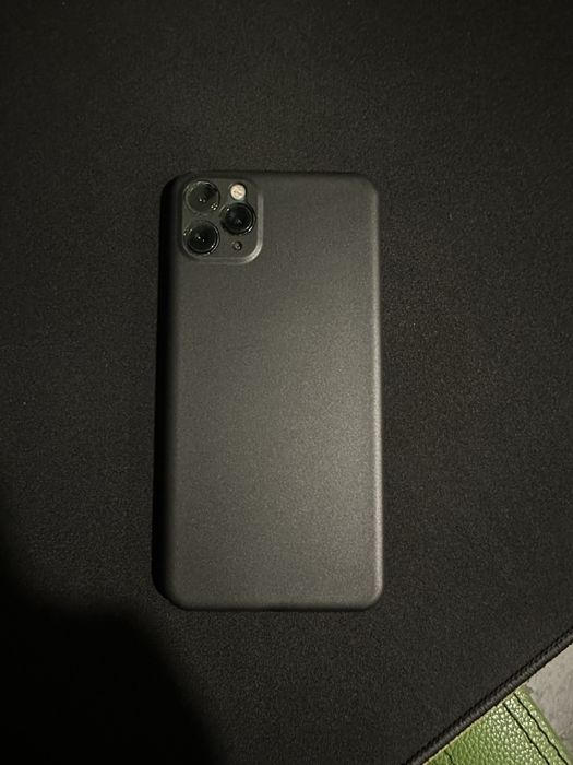 Продам Айфон 11 про макс 256гб