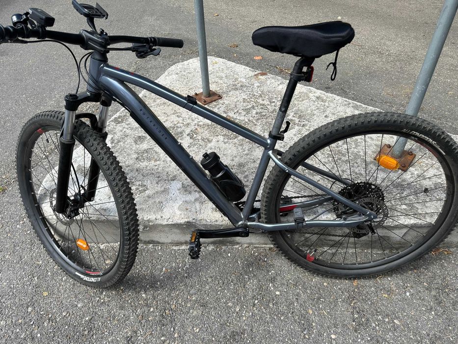 Vând două biciclete Rockrider, în stare impecabilă,