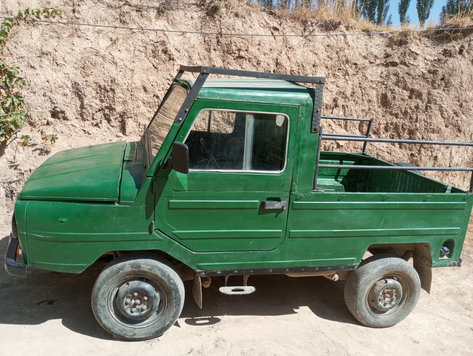 Srochna Luaz sotiladi