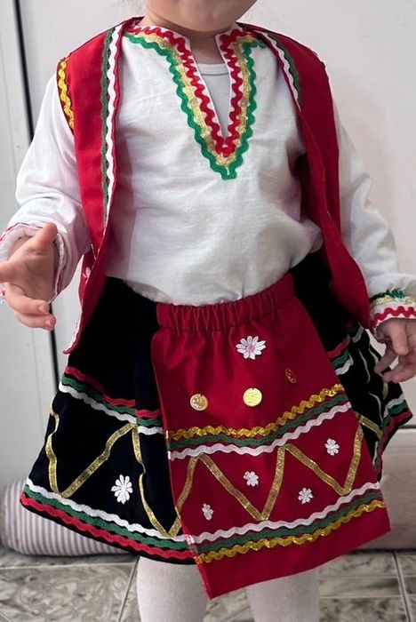 Детска народна носия