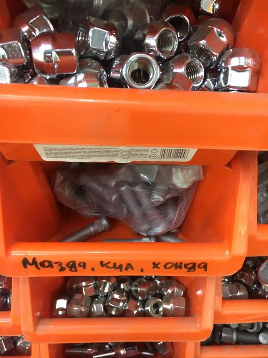 Шпильки колёсные для авто