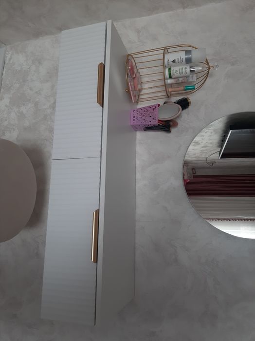 Туалетный столик