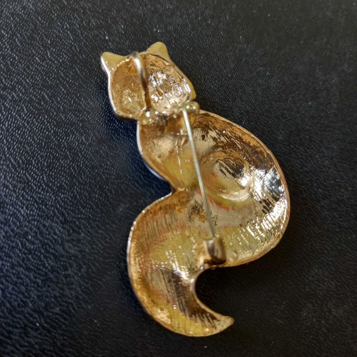 Брошь лиса в подарок. Кулон лисичка