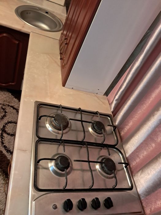 Кухонный гарнитур бу продам