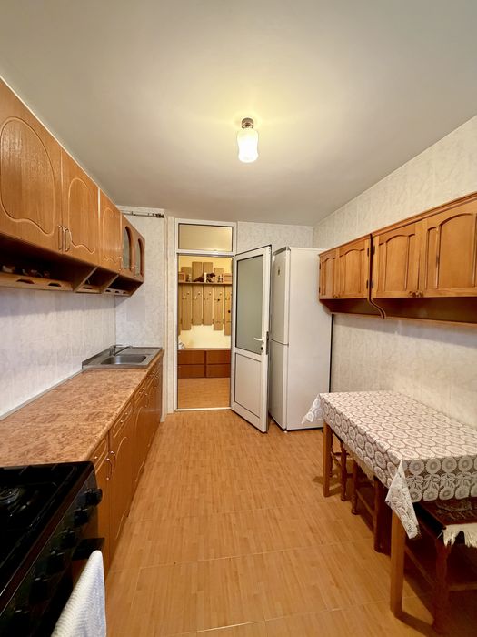 Apartament 2 camere, Zona Tolstoi, decomandat, 2 balcoane