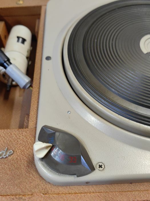 Лампов грамофон Schneider Cantate