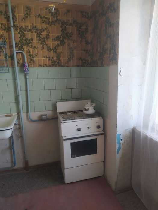 Продам 1-Комнатную квартиру Сергели Спутник 16 на четвертом этаже1/4/5