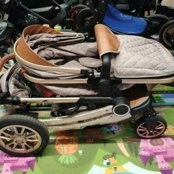 Детская коляска трансформер два в одном