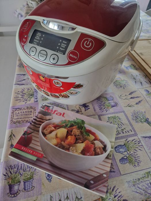 Multicooker Tefal Fuzzy Logic RK705138, 12 programe, 750W, 5 L