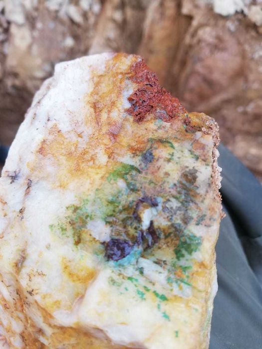 Местоположения золота, меди, нефти, титана и другие ТПИ