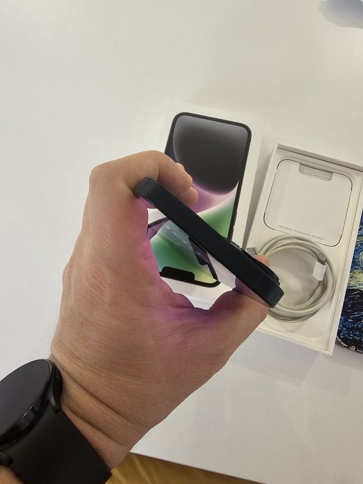 Vand Iphone 14 128 gb