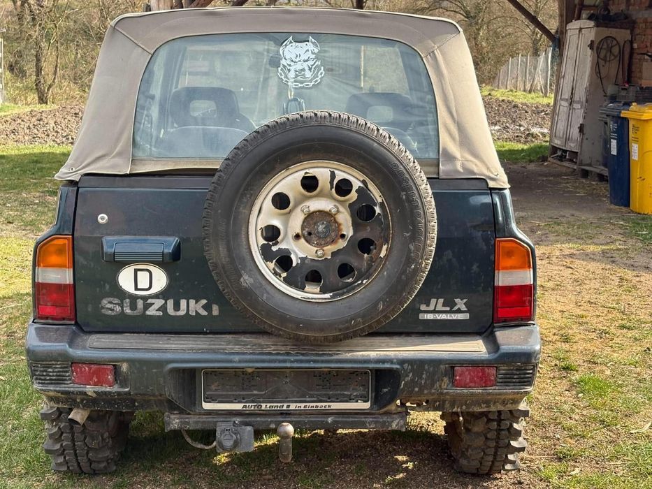 Vând mașină pentru offroad