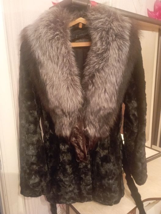 Продам норковую шубу