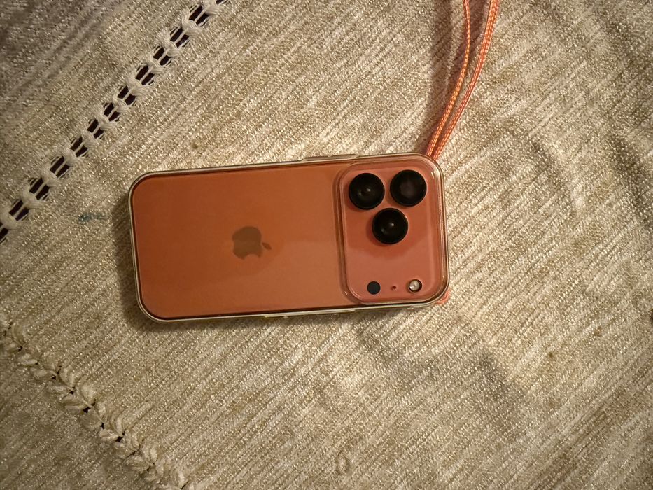 Маленький айфон 17