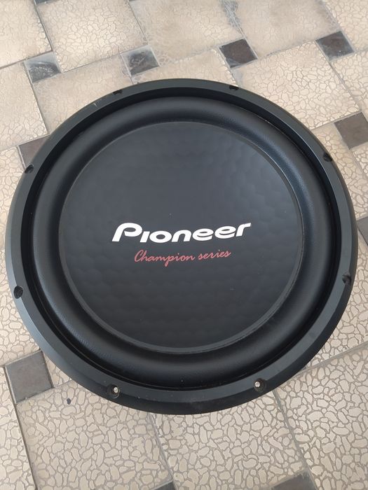 Сабвуфер Pioneer TS-W312D4 Champion Series— Идеал