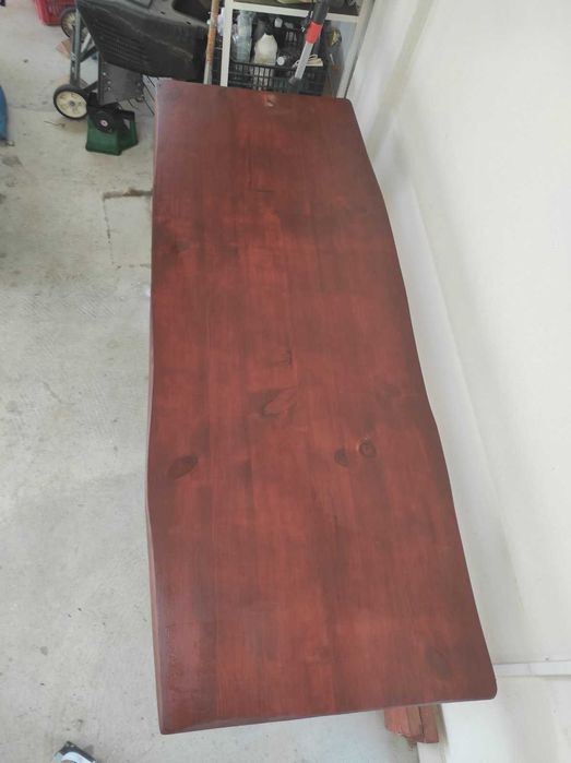 Дървена маса + 2 пейки от бор - масив