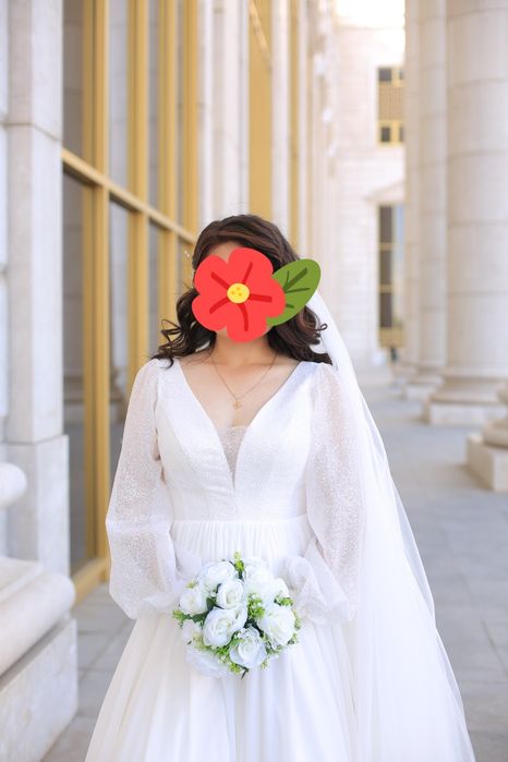 Продам свадебное платье дёшево