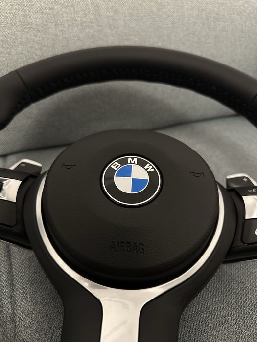 Volan BMW M Sport Seria F cu Padele - F20, F30, F10, F12, F01, etc.