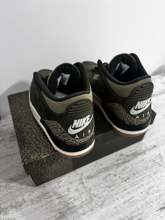 Jordan 3 Retro Medium Olive