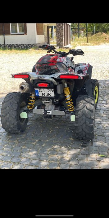 Vând Can-am renegade