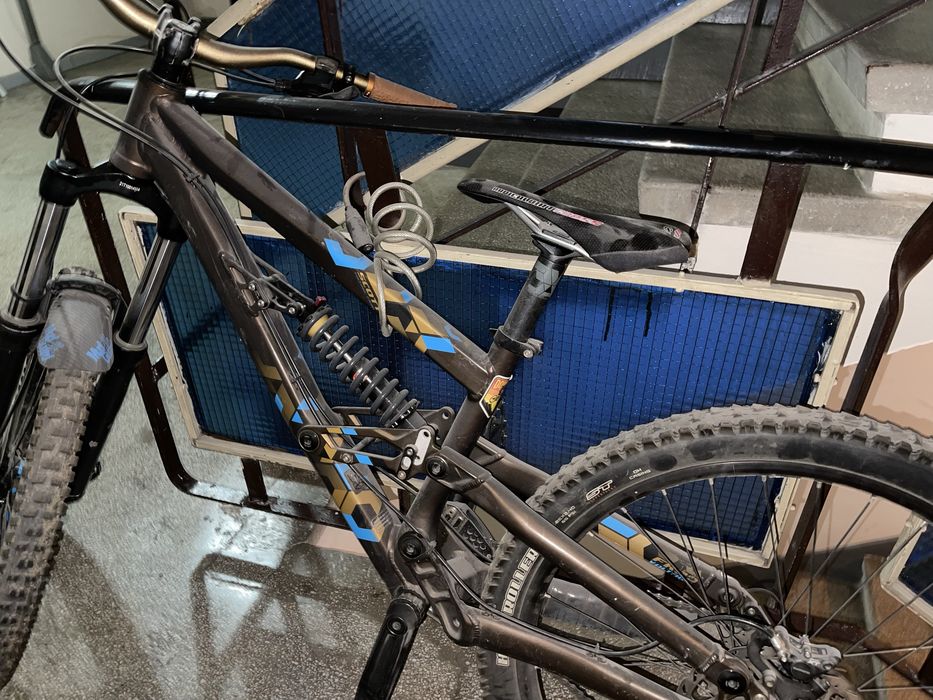 Bicicleta MTB Scott Voltage FR30